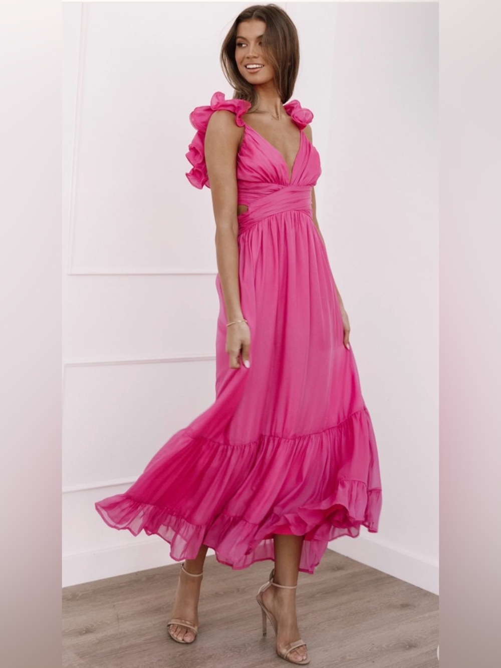 Petal & Pup Bonito Midi Dress - Picture 2 of 14